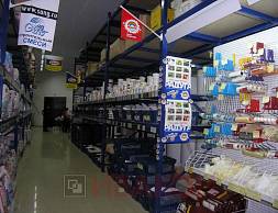Сеть строительных супермаркетов "Перестройка": стеллажи Cash&Carry, рулонные